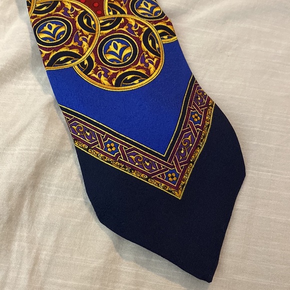 Vtg Versace Silk Tie - Picture 2 of 8